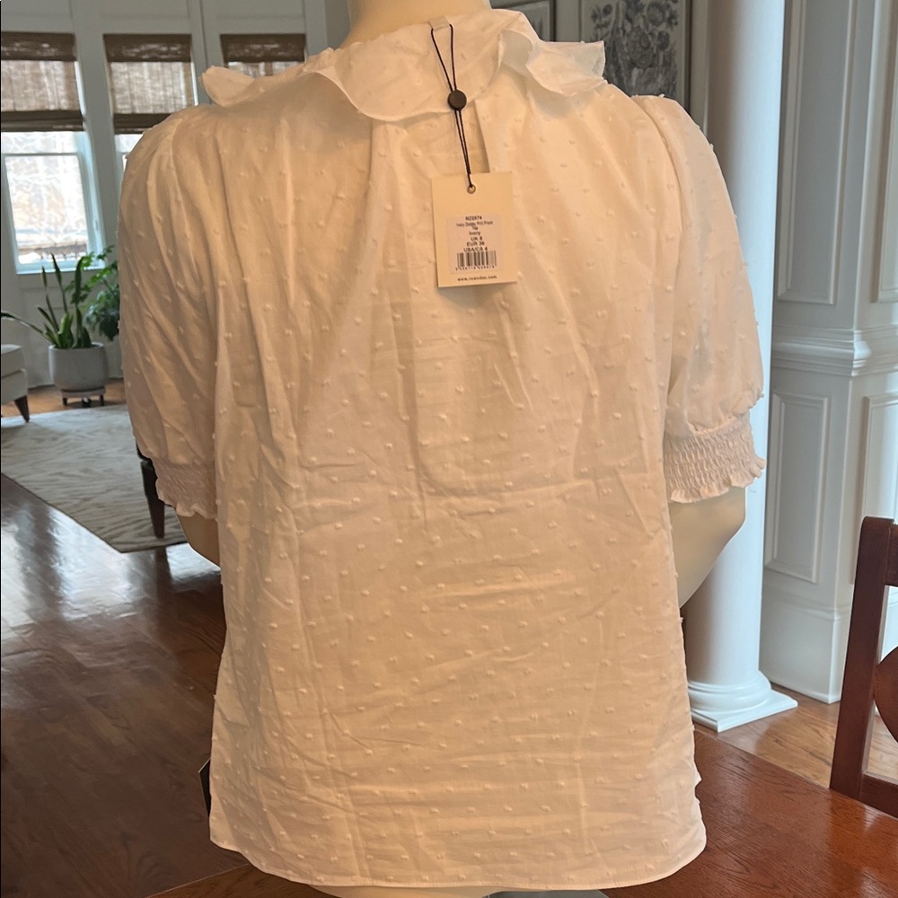 Chic White Ruffle Blouse - Picture 7 of 8